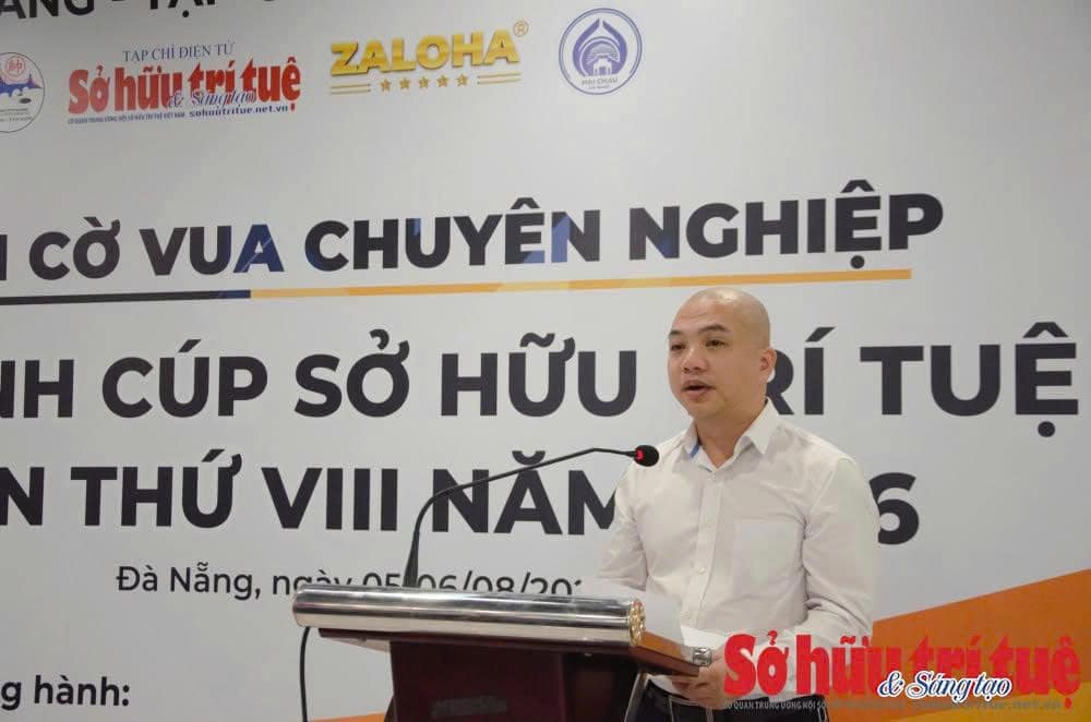 Đại diện ban tổ chức phát biểu tại lễ khai mạc
